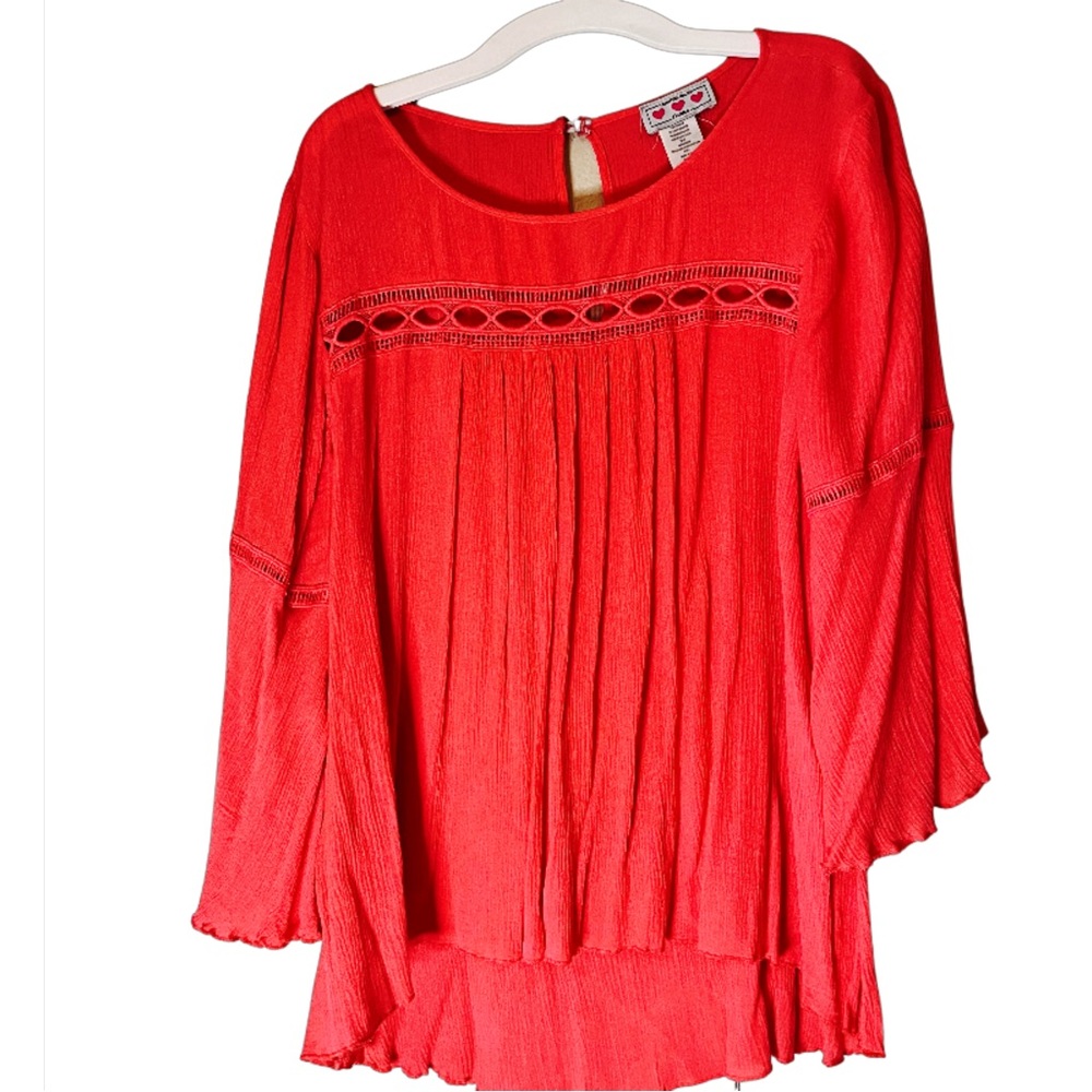 THREE PINK HEARTS Coral babydoll shirt size large / Flutter / Bell sleeves